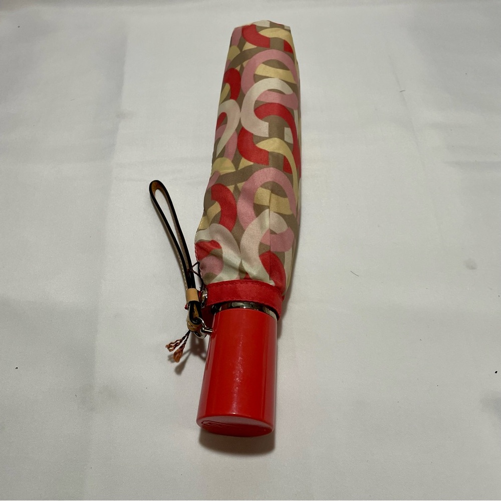 Coach Pink and Yellow Signature “C” Patterned Umbrella, NWOT - Picture 11 of 11